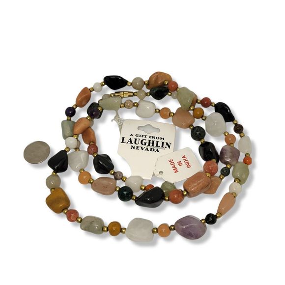 Vintage With-Tags Stone bead necklace. "A Gift From Laughlin Nevada" - Picture 2 of 3